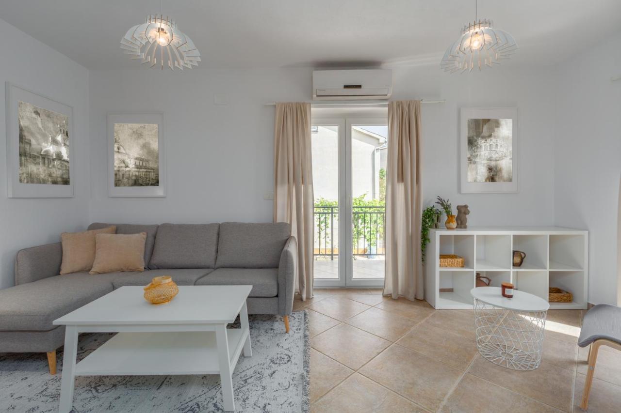 Apartments Agata Novigrad Istria المظهر الخارجي الصورة